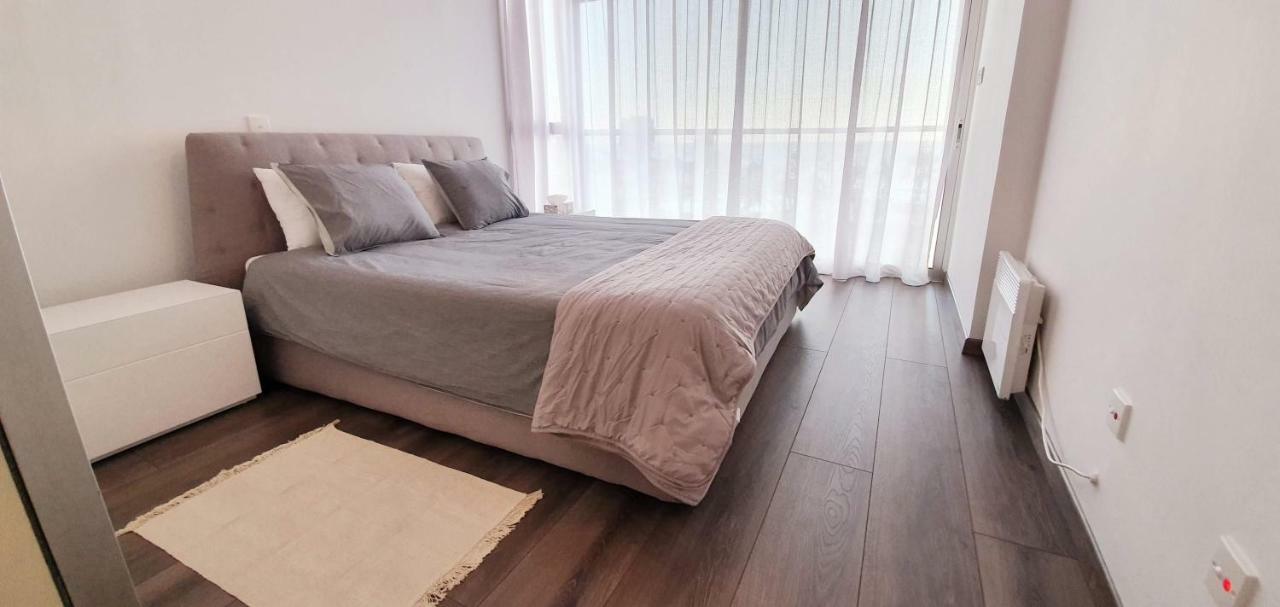 Pegasus Beach Front Appartamento Limisso Esterno foto